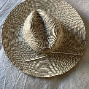 Ale by Alessandra sun hat